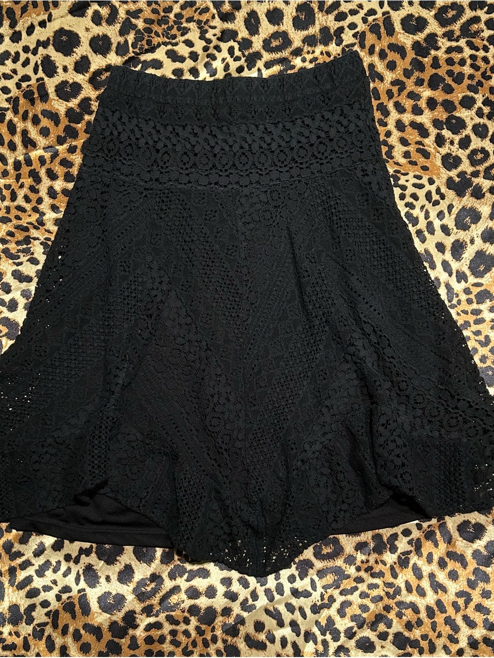 J. Gee Black Crochet Lace Layered Knee Length Skirt